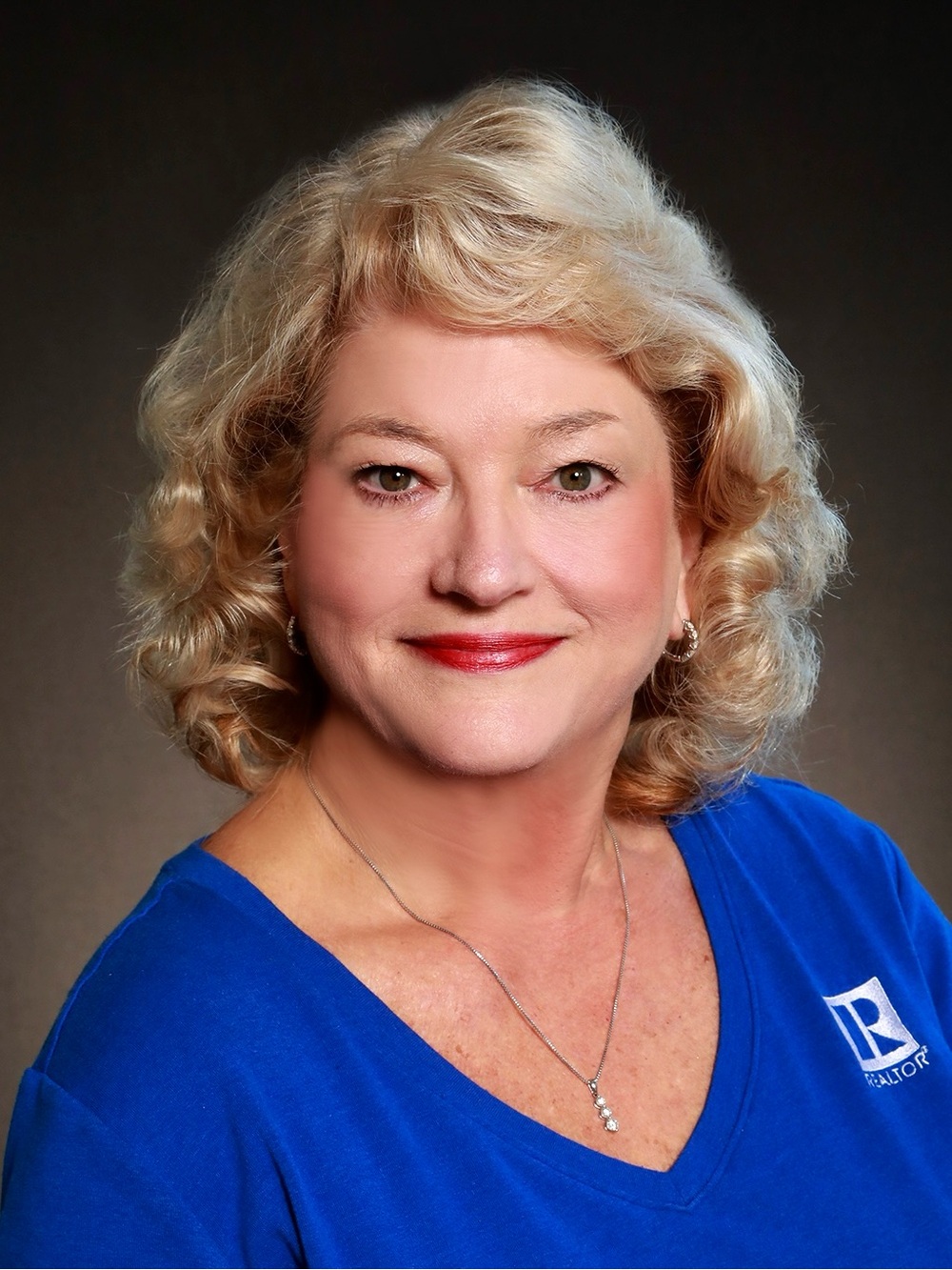 Meet your Posher, Rhonda